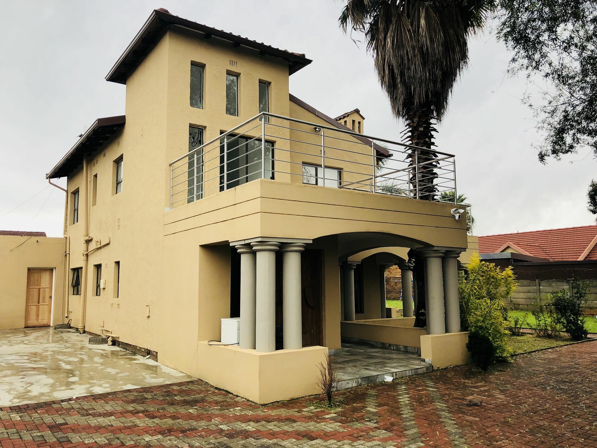 Airport Imperial Guest House Kempton Park Exterior photo